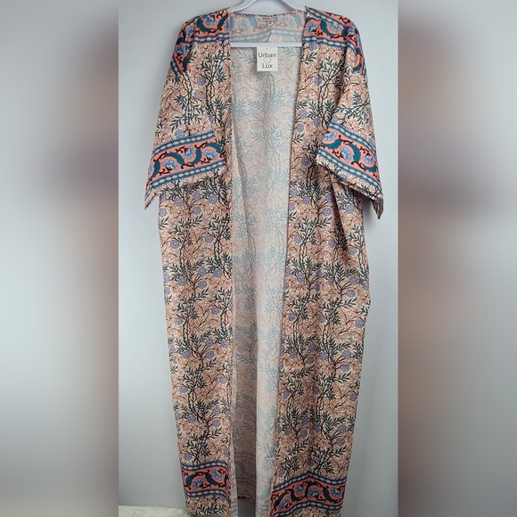 Urban Lux pink floral maxi 3/4 sleeve open boho relaxed fit NWT kimono, O/S - Picture 1 of 7